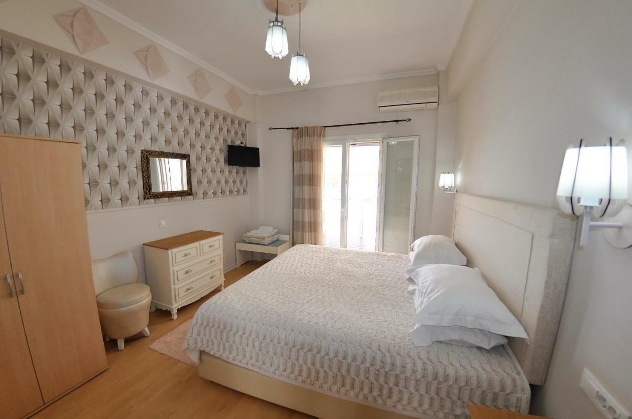 Tango Apartment On The Beach 帕莱欧卡斯提撒 外观 照片